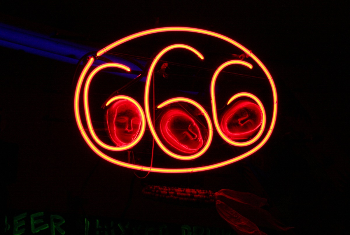 Die Engelszahl 666 und was sie verbirgt. Die wahre Bedeutung der Engelszahl 666!
