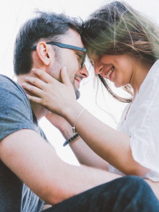5 Anzeichen dafür, dass du in deiner Beziehung abhängig bist