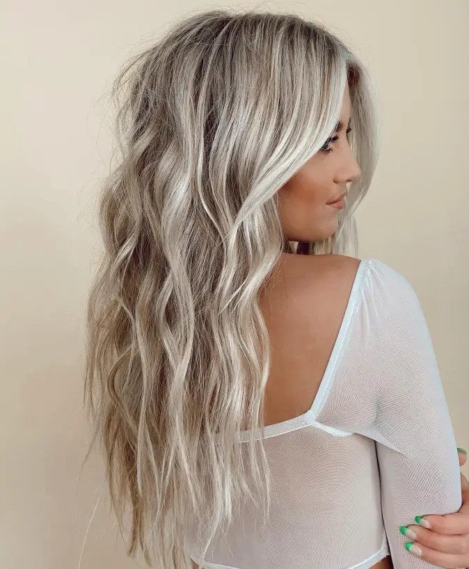 30 Atemberaubende aschblonde Haarfarbideen, die im Trend liegen