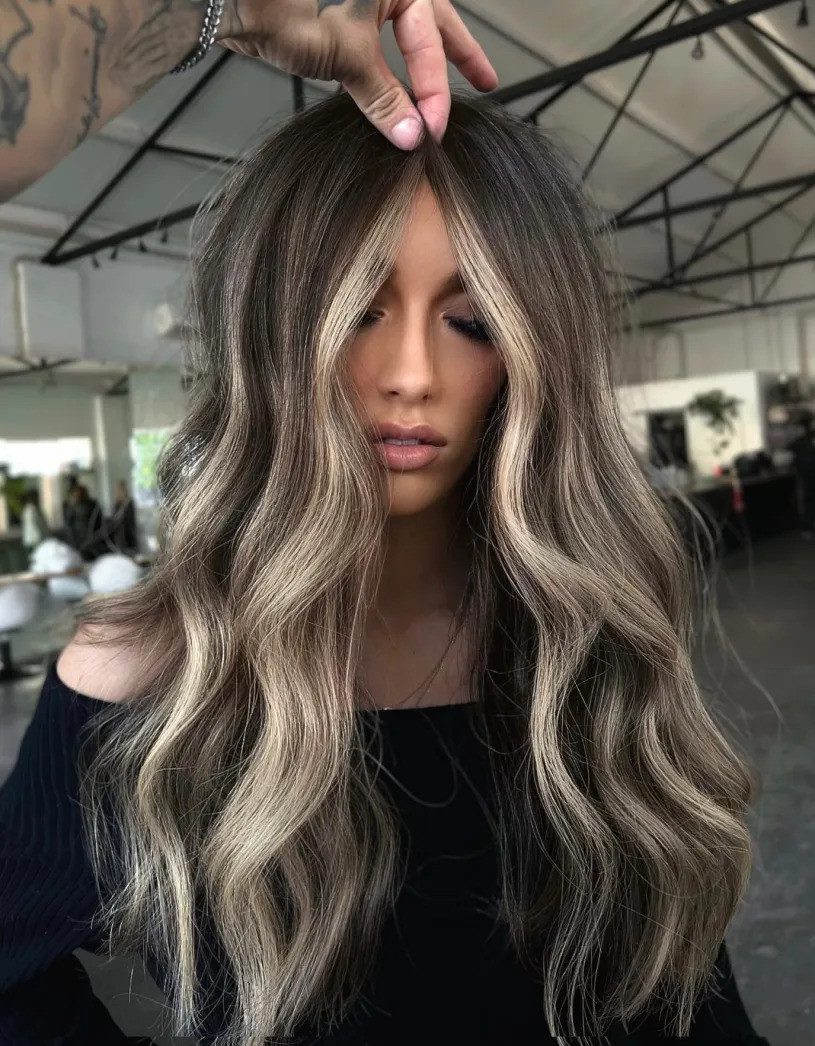 30 Atemberaubende aschblonde Haarfarbideen, die im Trend liegen