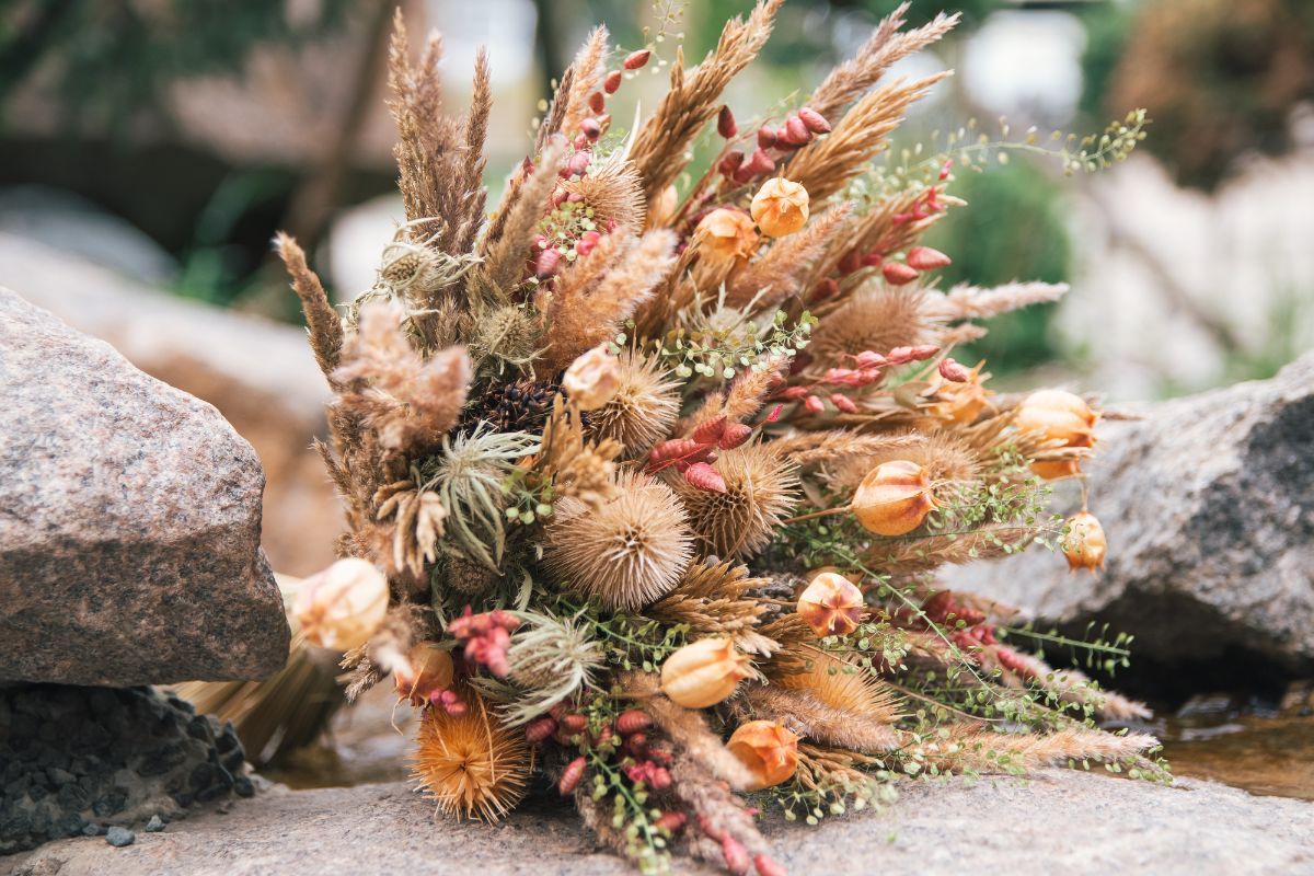  A bouquet of homegrown dried flowers lays on a table