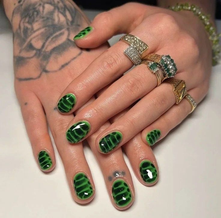 Krokodil-Nageldesigns